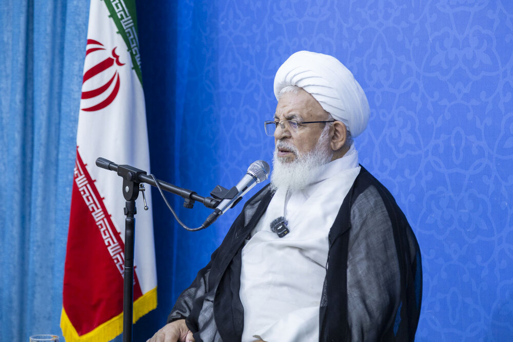 لزوم فرهنگسازی مصرف برق و توسعه انرژی خورشیدی در یزد