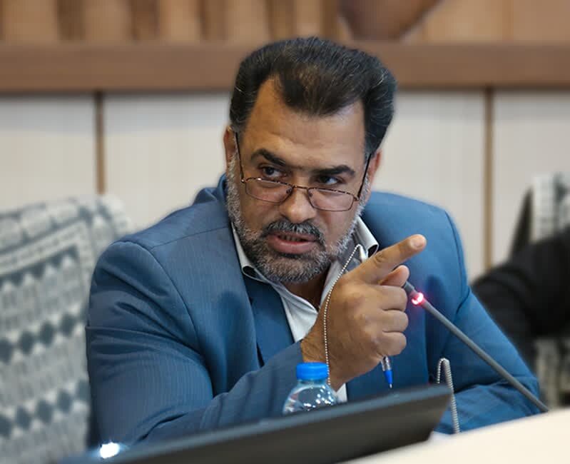 عضو شورای شهر:‌ وضعیت آسفالت معابر شهری یزد رضایت بخش نیست